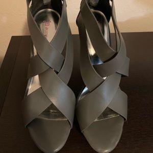 Just Fab grey platform sandals